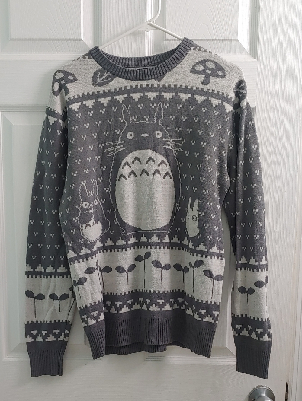 My Neighbor Totoro Sweater Our Universe Gray Fair Isle Unisex Knit Size S